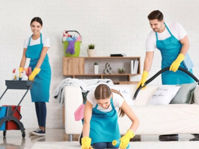 Top 10 Mistakes to Avoid When Hiring a Carpet Cleaning Service