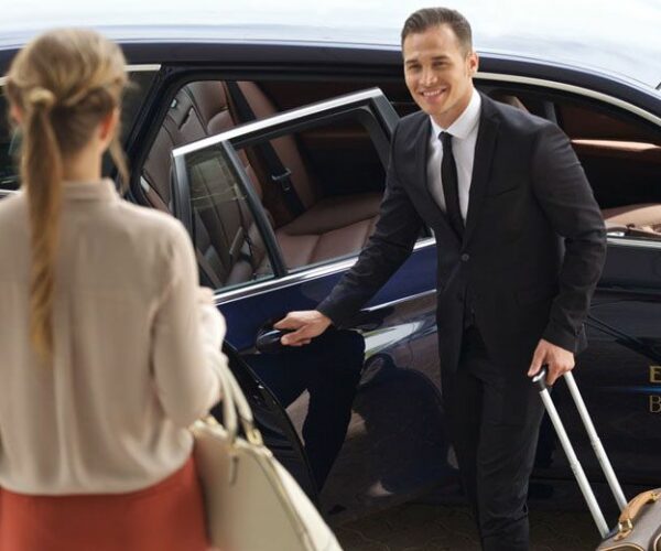 Benefits of Using luxury chauffeur service