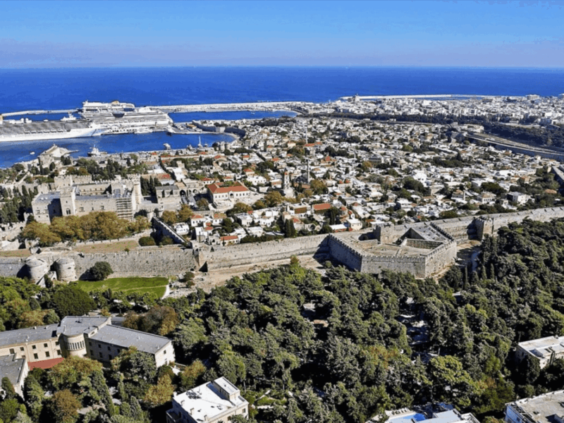 Exploring the Medieval Streets of Rhodes Old Town